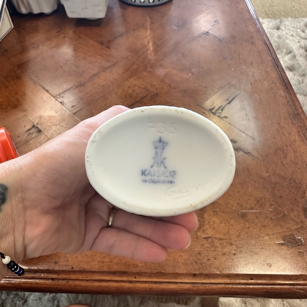 Kaiser Mini Vase - Picture 5 of 6